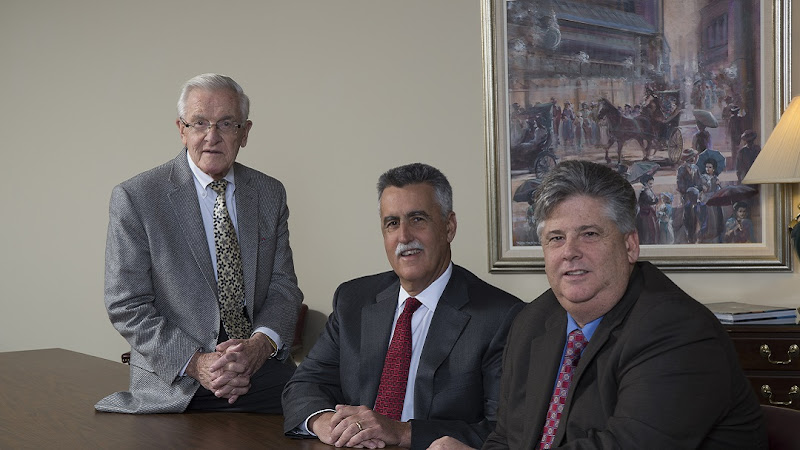 429941 the moody law firm inc