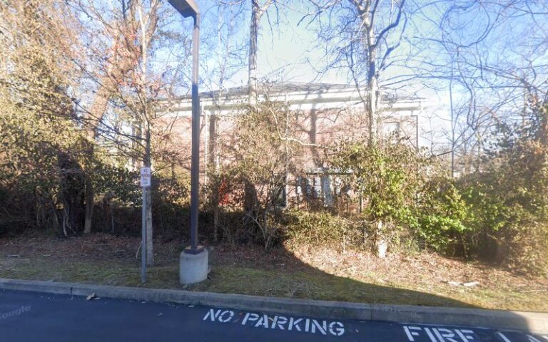 430226 the nesheiwat law group 768x480