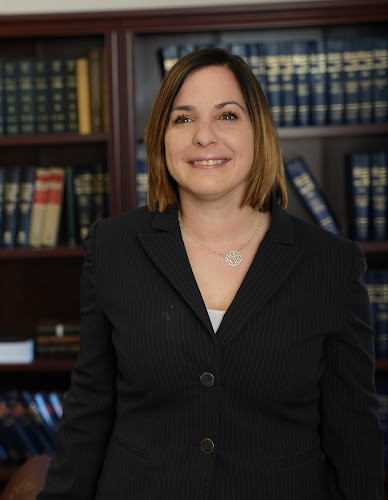 430707 the pearce law firm personal injury and car accident lawyers p.c