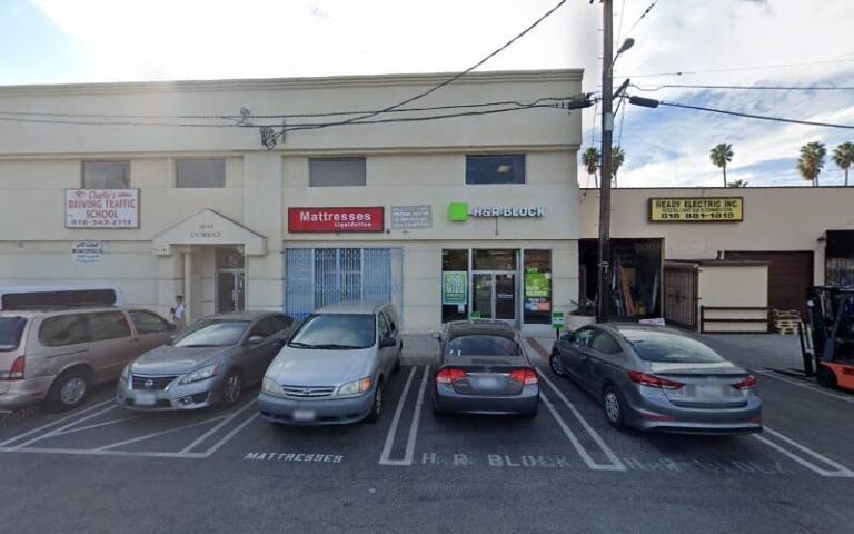 430938 the pocket lawer 768x480