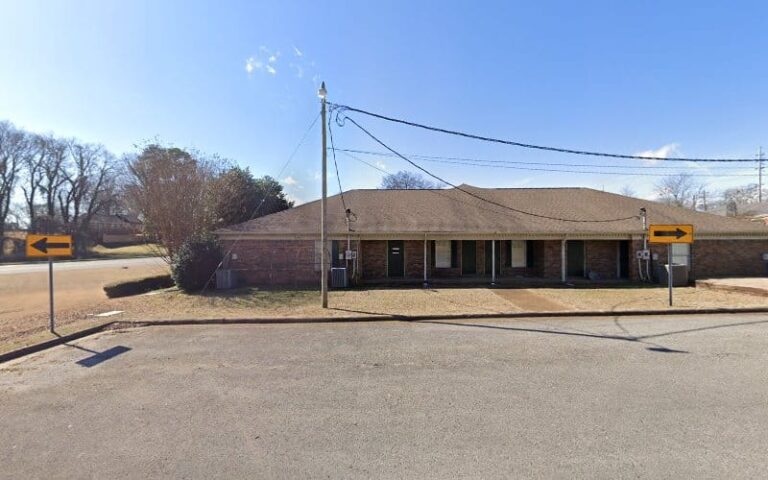 434401 thigpen behel engelthaler scot behel jenny h 768x480