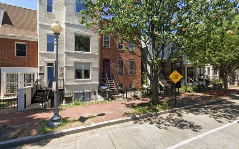 434912 thomas e clark inc 768x480