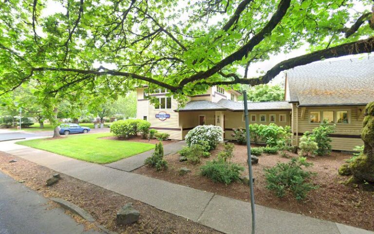 434958 thomas e. elliott 768x480