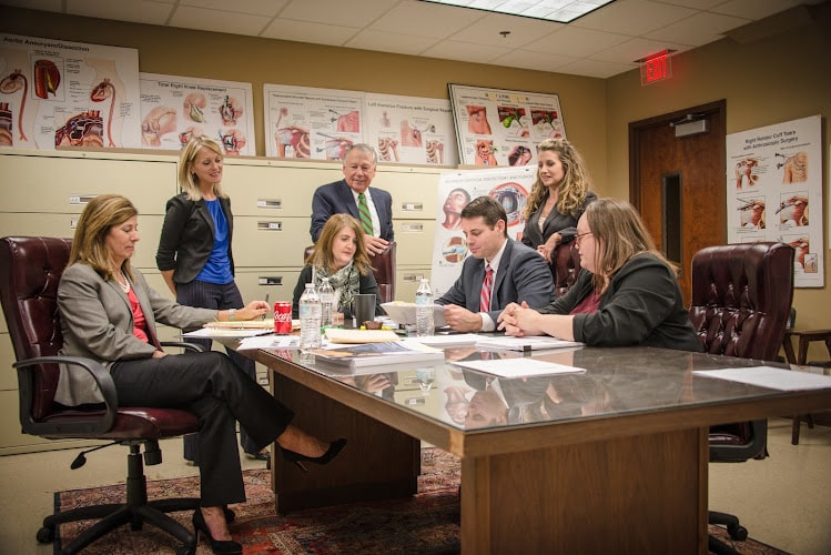 435218 thomas hinson injury lawyer