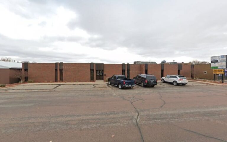 435378 thomas j. linngren 768x480