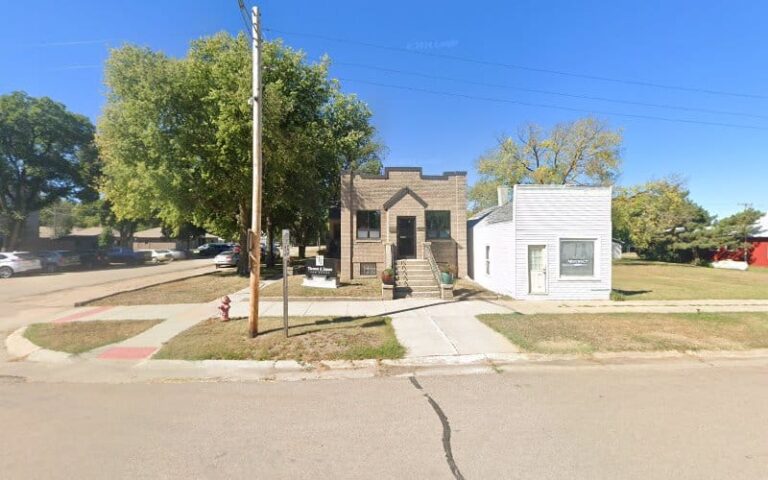 435434 thomas john 768x480