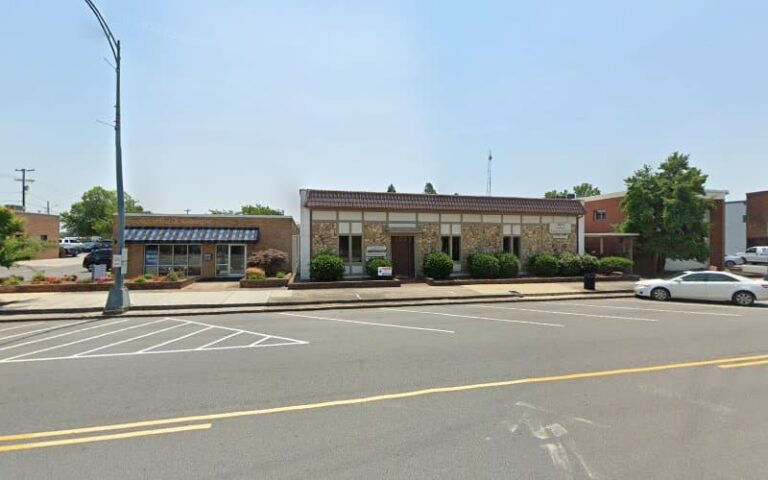 435704 thomas m. king attorney 768x480