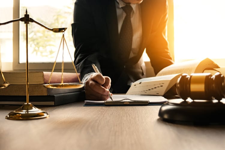 436009 thomas t. antonecchia attorney at law