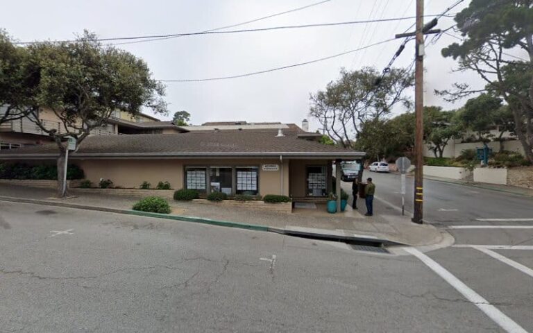 436047 thomas v nash law office 768x480