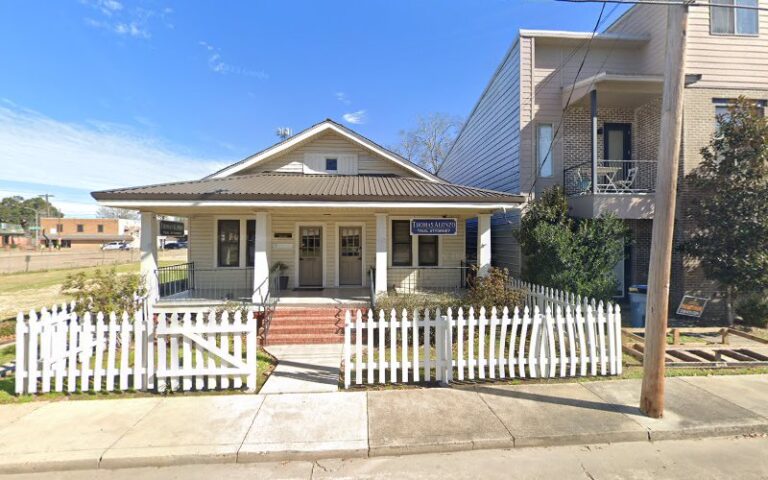 436049 thomas v. alonzo law firm 768x480