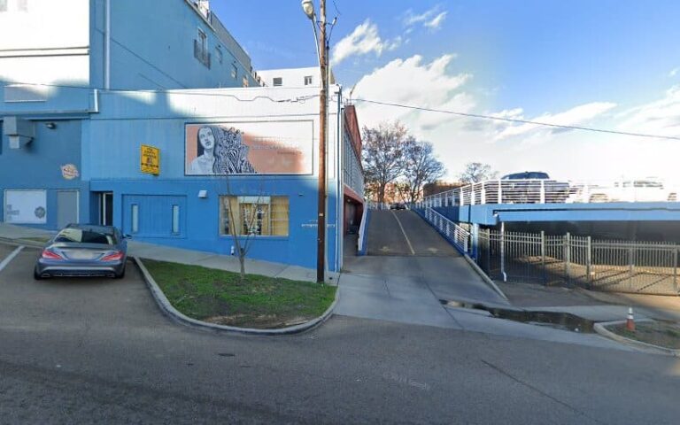 436051 thomas v. alonzo law firm 768x480