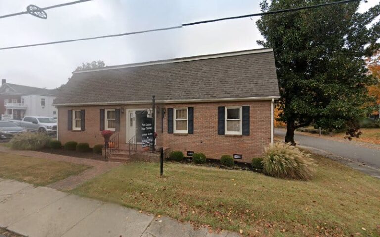 436140 thomas william r 768x480