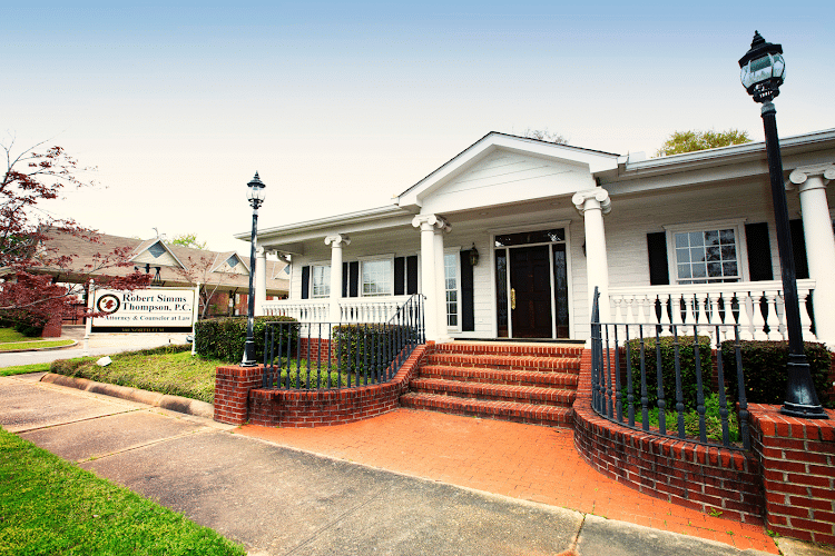 436207 thompson associates