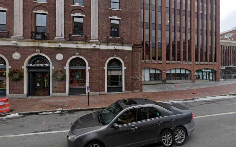 436215 thompson bowie llp thompson jr roy e