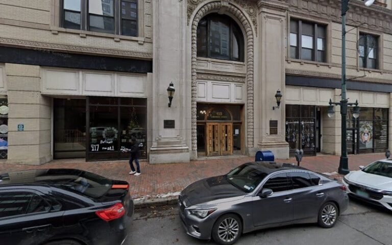 436307 thompson bowie hatch 768x480