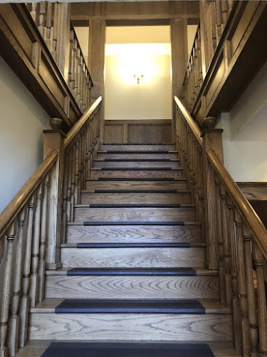 436486 thompson law pc llo