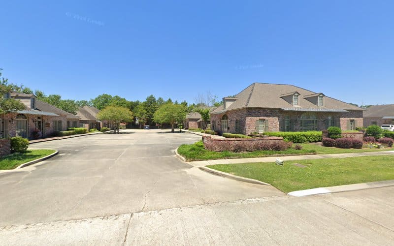 436620 thompson dentremont hebert llc