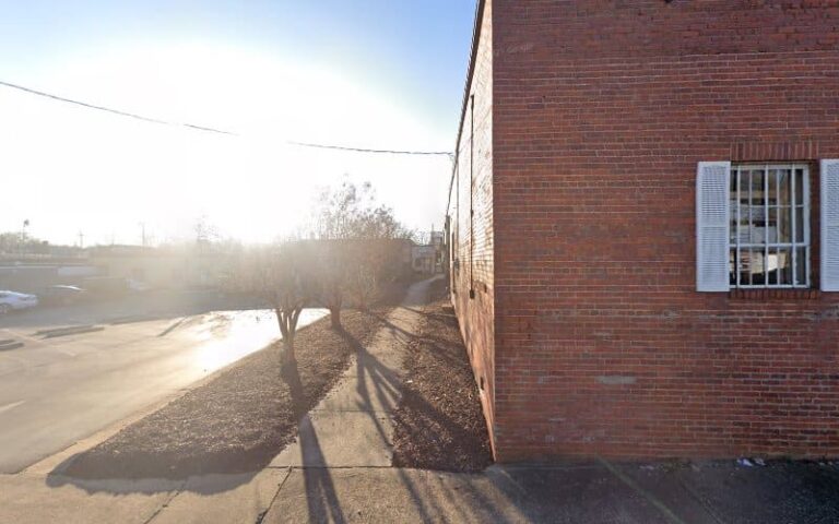 436823 thorp iii h norman 768x480