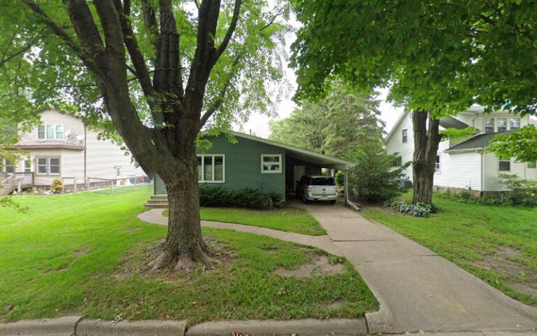 436981 thunhorst thomas e 768x480