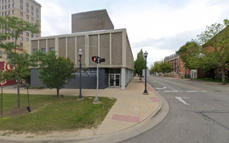 436987 thurlby bree d 768x480