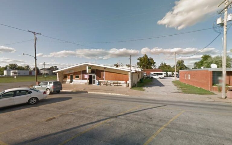 437023 thurston gloria e 768x480