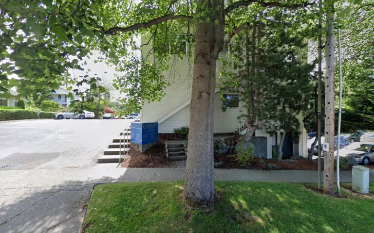 437025 thurston hal 768x480