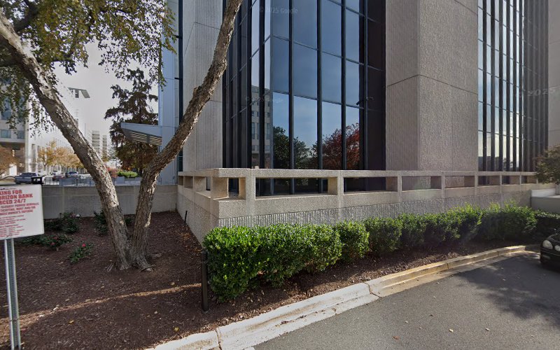 437047 tia g hartley law office