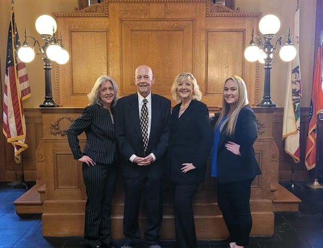 438069 tina locklear law office