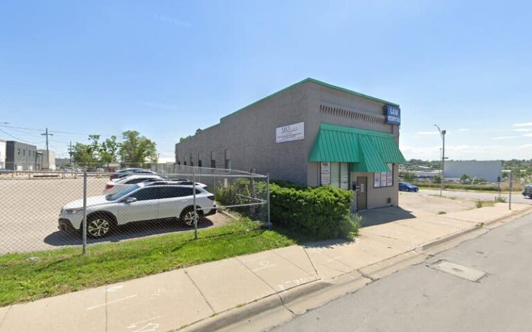 438083 tina ray law 768x480