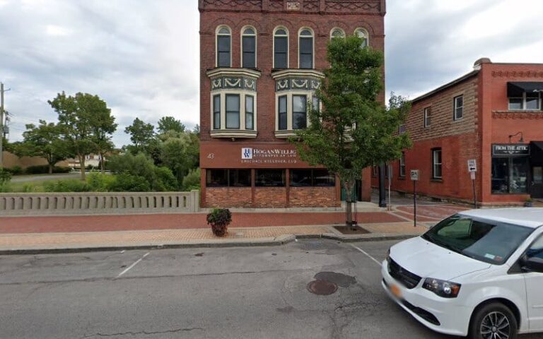 438348 tiveron law pllc 768x480