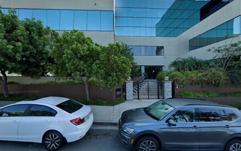 438802 todd t cardiff law office 768x480