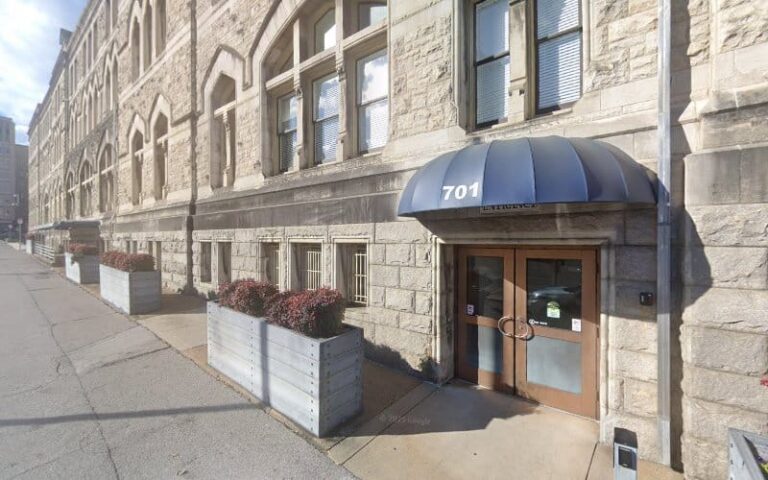 439119 tom lawless 768x480