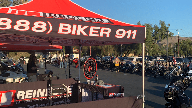 439147 tom reinecke best motorycle lawyer