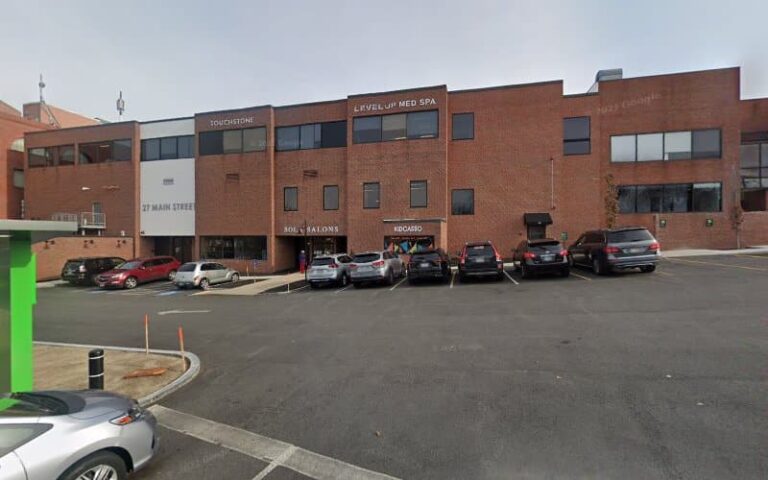 439288 tomlinson hatch llc. real estate attorneys 768x480