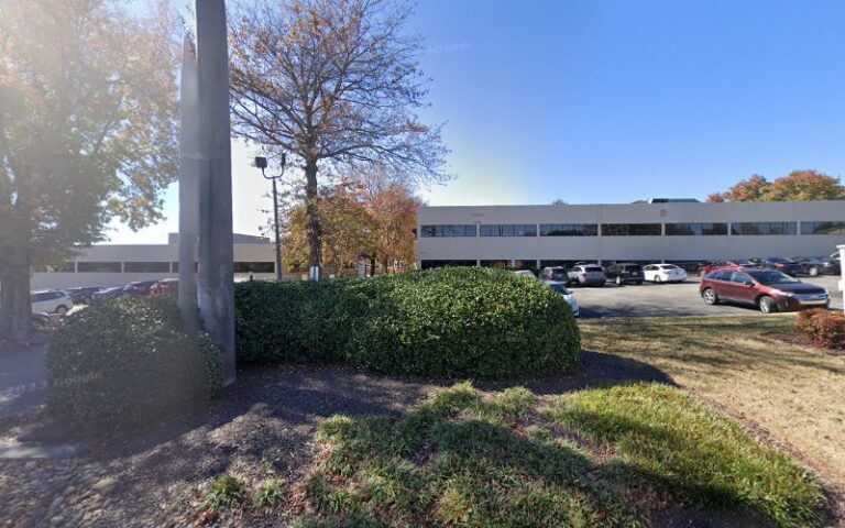 439544 tony sax 768x480