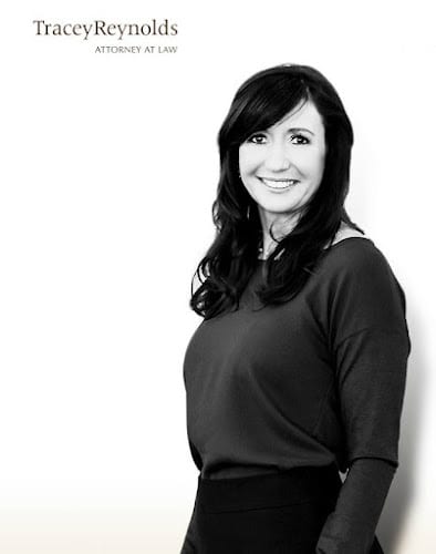 440253 tracey reynolds real estate law group
