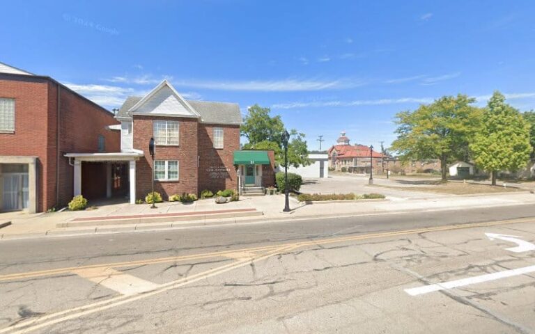 440300 tracy tracy 768x480