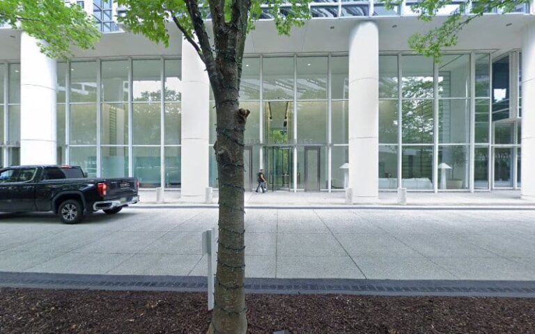 440354 tracy hitt 768x480