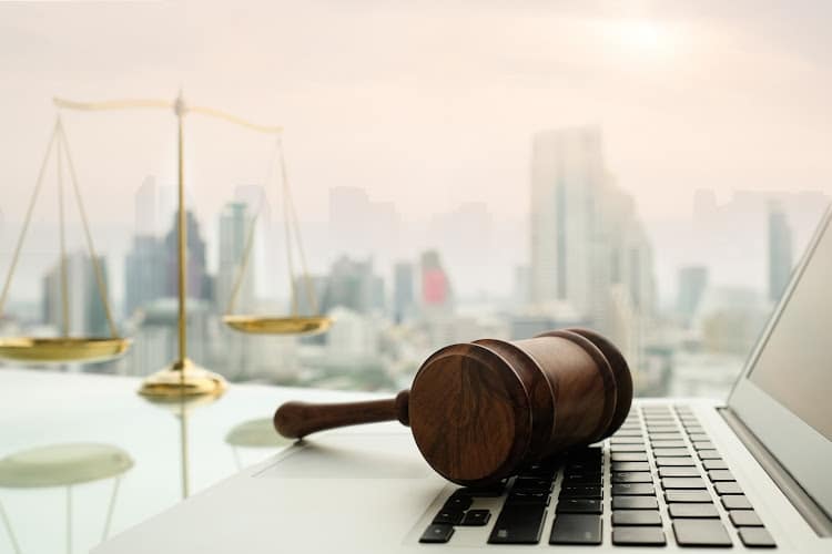 440832 trauth law firm