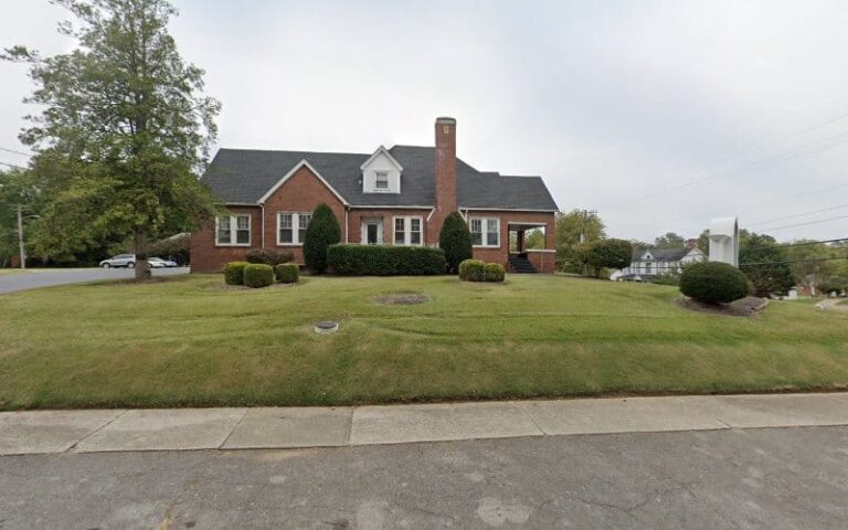 440893 travis j. johnson attorney 768x480