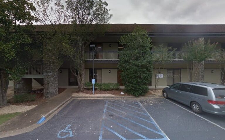 440967 traylor davis 768x480