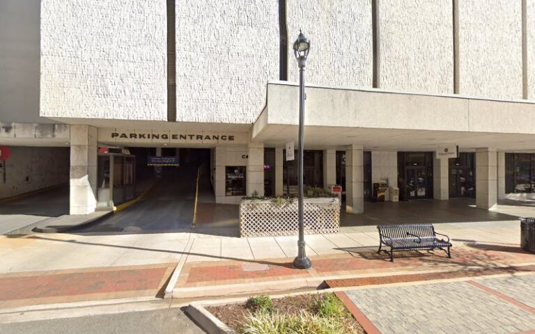 441144 trent holly b 768x480