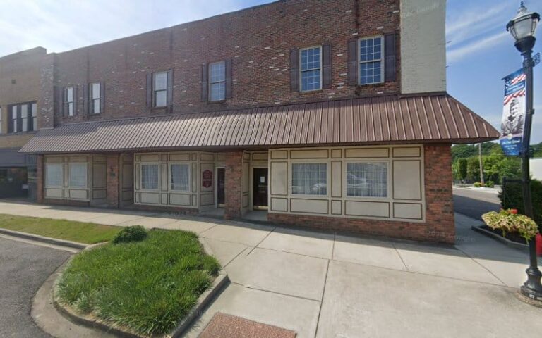 441414 trice john w 768x480