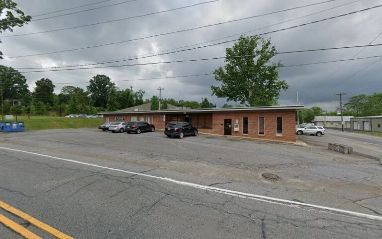 441479 triggs c gary 768x480