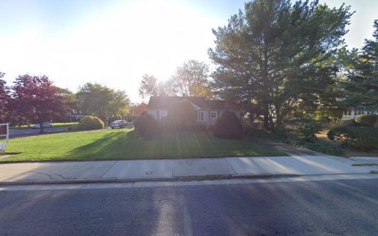 441562 tripician carl n 768x480