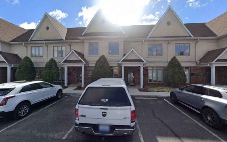 441584 triplett title closings 768x480