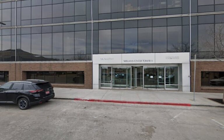 442419 tucker colin 768x480