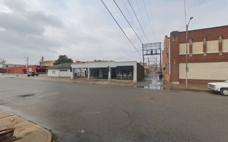 442501 tucker rick d 768x480