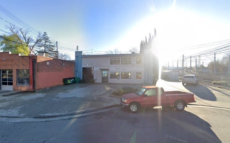 443015 turner julie 768x480