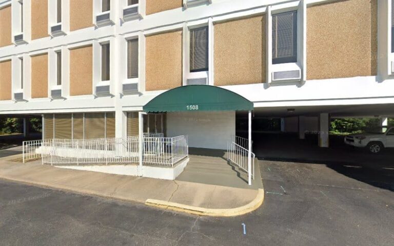 443276 two rivers law group 768x480